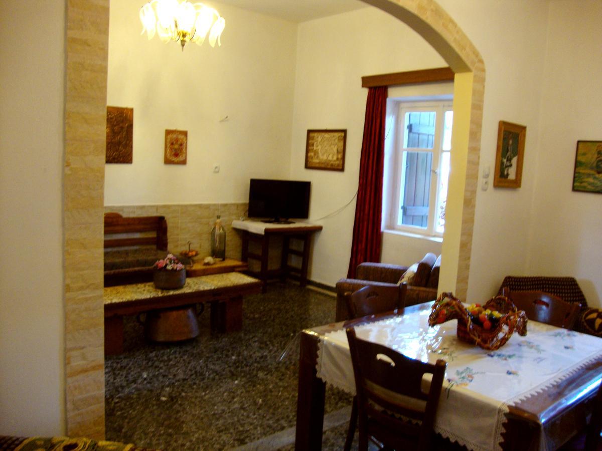 Venezian Castle House Apartment Kíssamos Exterior foto