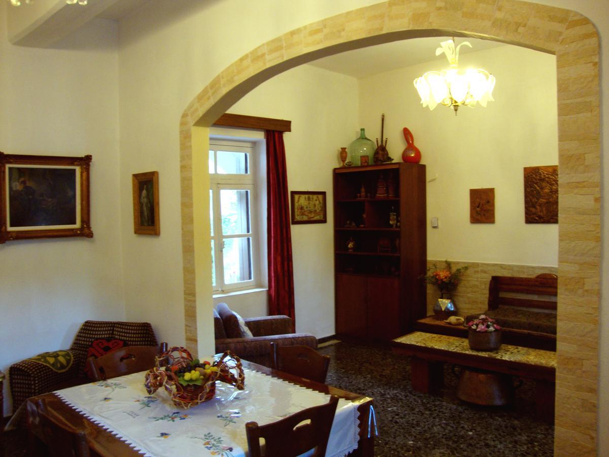 Venezian Castle House Apartment Kíssamos Exterior foto